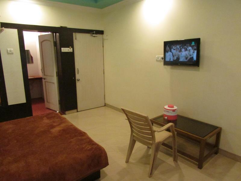 Hotel Laxmi Palace Shirdi Dış mekan fotoğraf